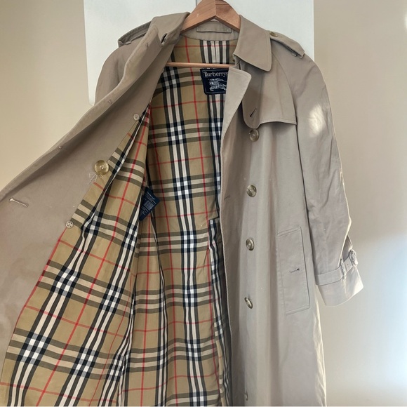 BURBERRY VINTAGE CLASSIC NOVA CHECK LINED TRENCH COAT - Picture 5 of 16